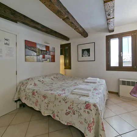 In The Heart Of Biennale Ac Wi-Fi Apartment Venice Exterior photo