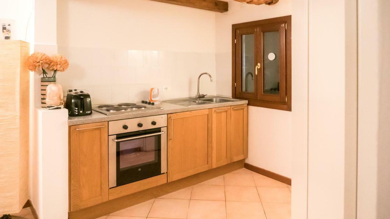 In The Heart Of Biennale Ac Wi-fi Apartment Venedig